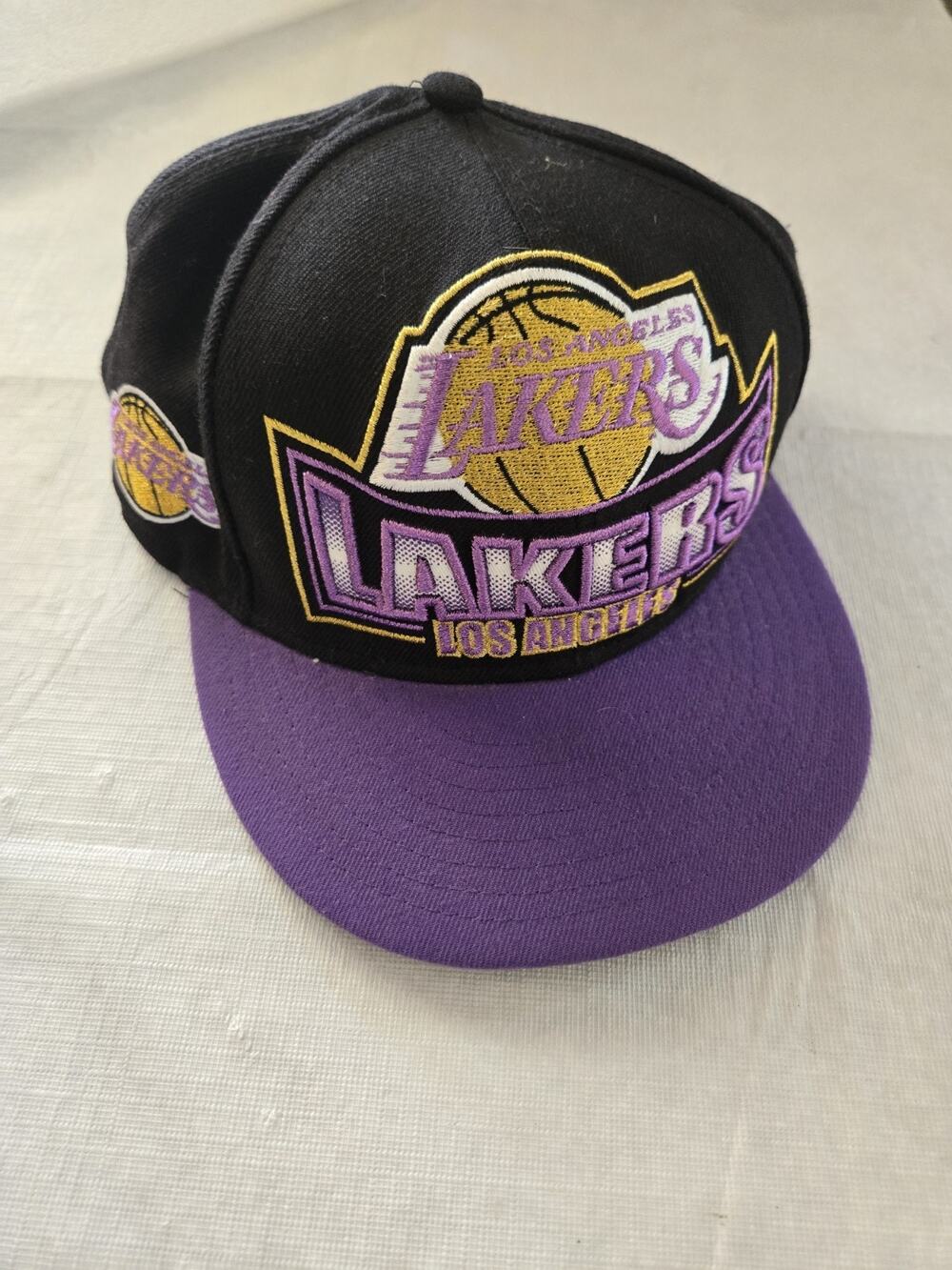 New Era 9FIFTY Los Angeles Lakers Snapback Hat Black Purple NBA